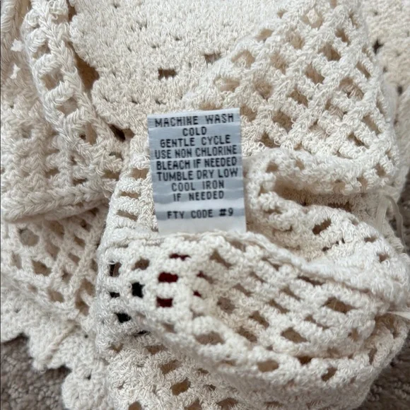 Cherry Crochet White Top - Picture 9 of 9